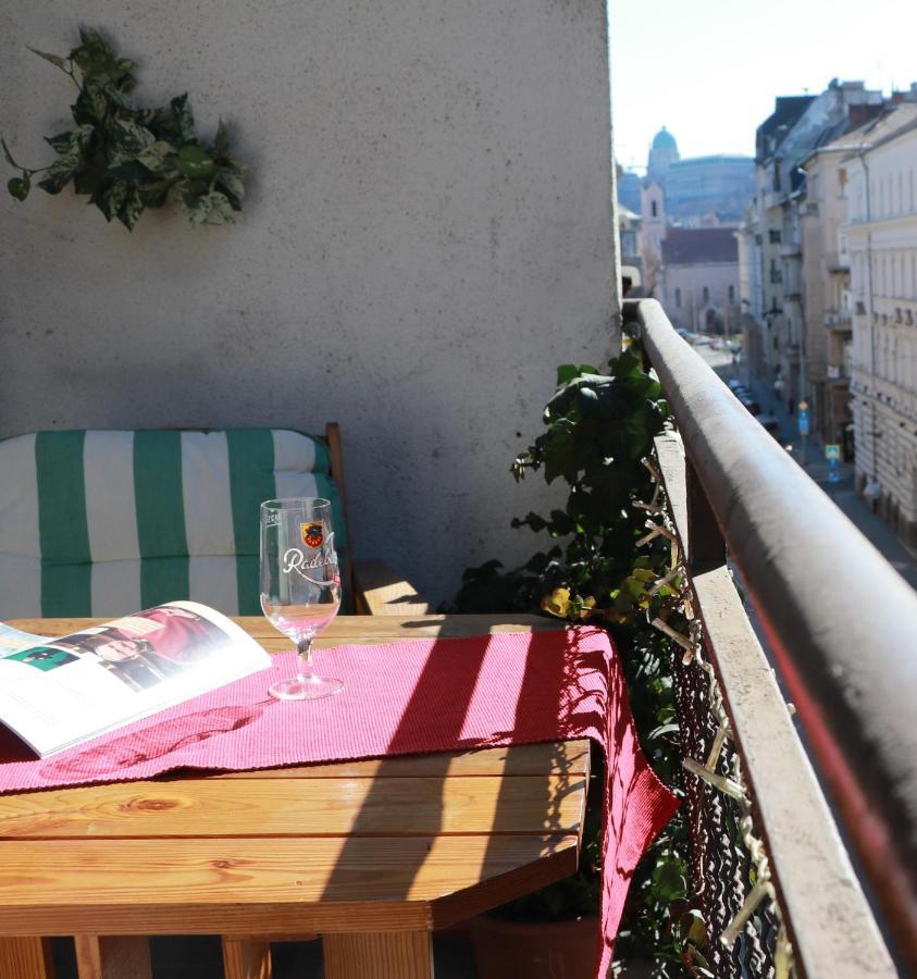 Fornax Home With Balcony Budapeste Exterior foto